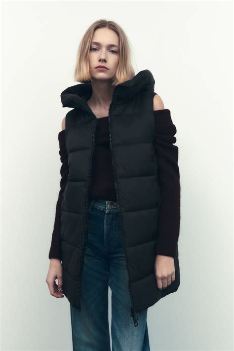 puffer vest zara.